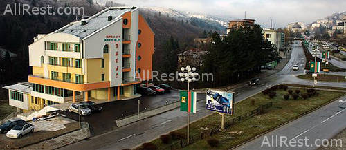 Dikas Hotel 19